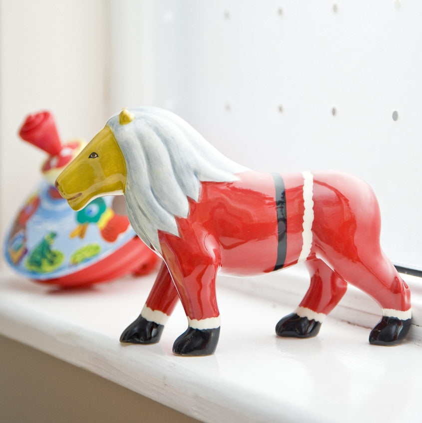 Lion: Santa Paws