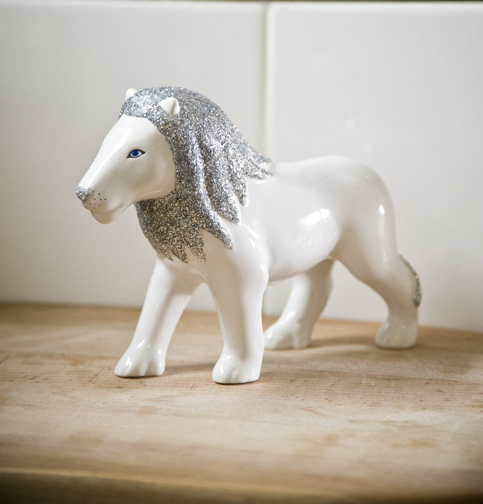 Lion: Shimmer